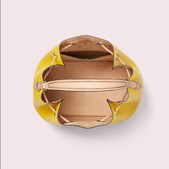 Kate Spade Vivian Bucket Bag EUC - Picture 4 of 16